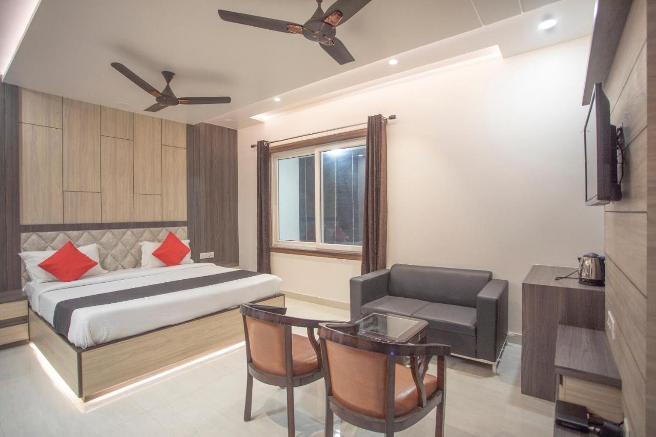 Capital O 69415 Green View Resort Alīgarh エクステリア 写真