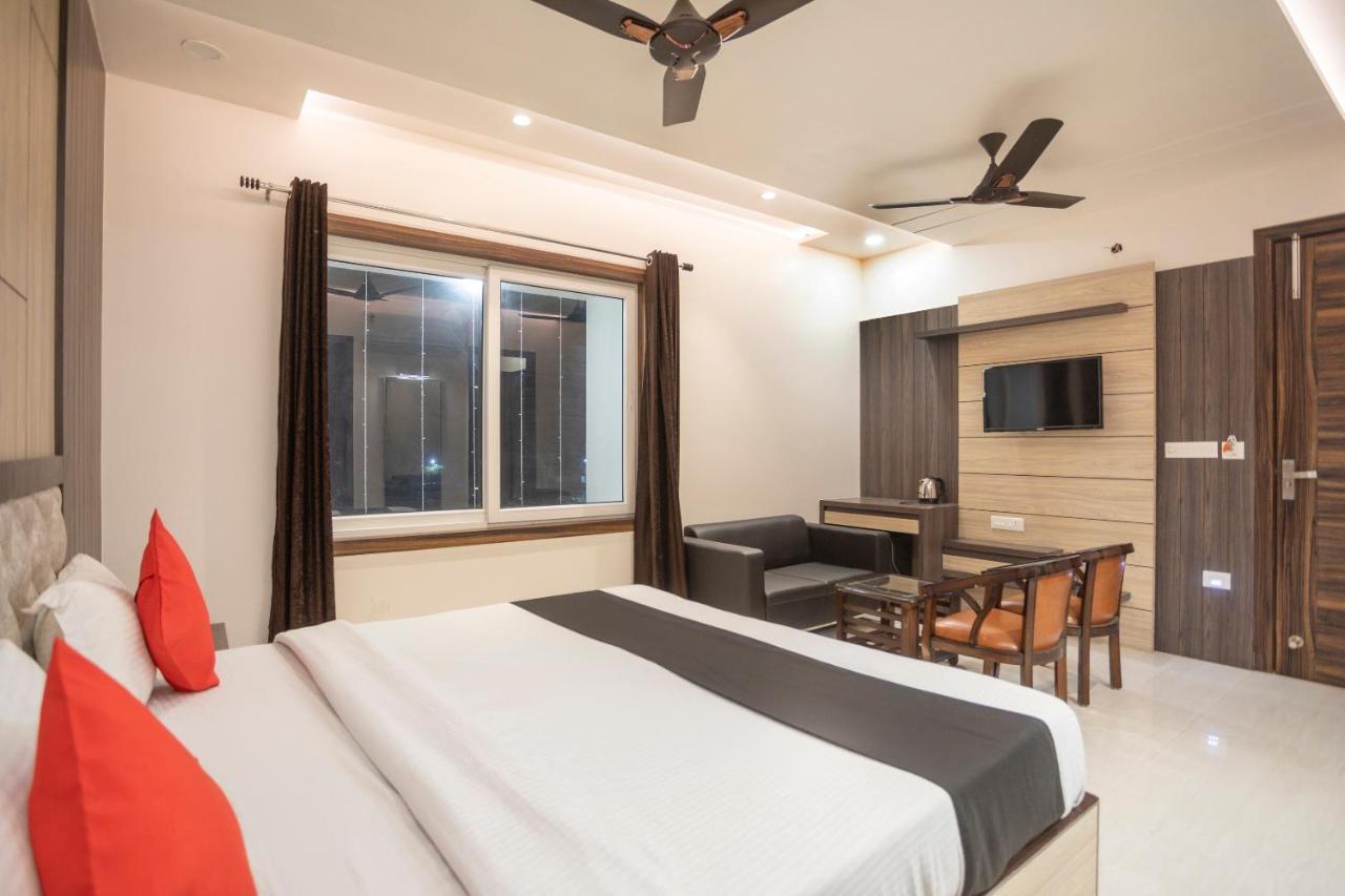 Capital O 69415 Green View Resort Alīgarh エクステリア 写真